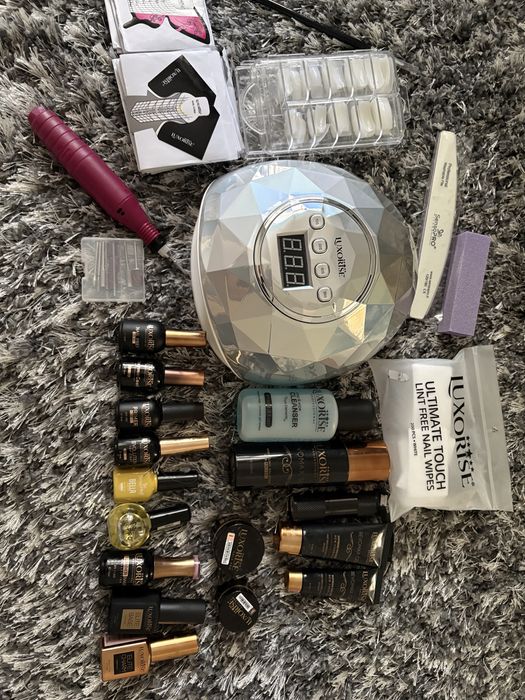 Kit unghii