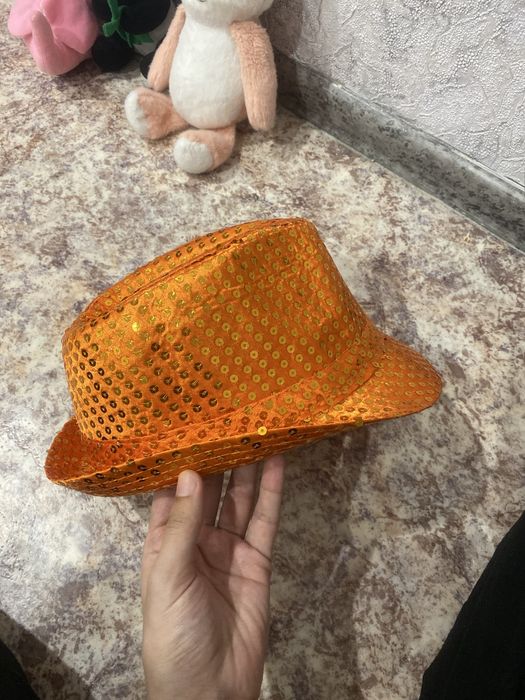 Продам шляпу с пайетками