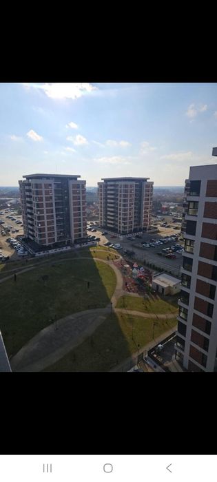 Închiriez apartament în regim hotelier