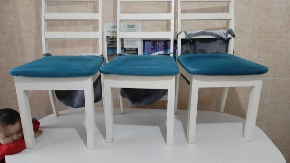 Стол со стульями