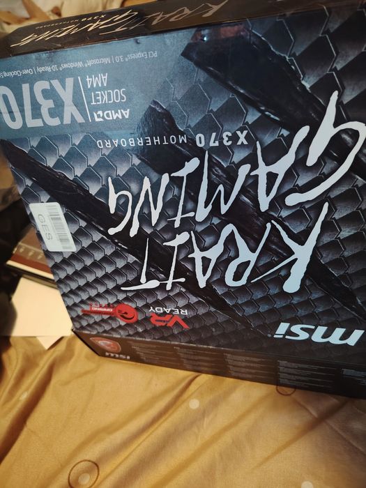 Kit Placa de baza MSI X370 KRAIT Gaming + Procesor AMD Ryzen 5 1600x 3