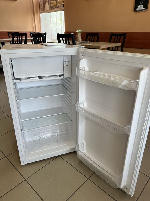 Frigider Arctic ATF905WN (89L)