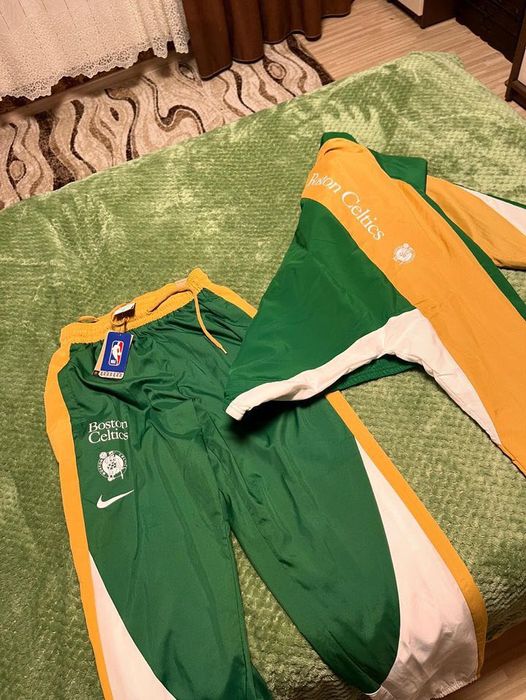 Екип на Nike в размер S