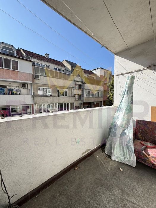 Продава се Двустаен апартамент в Варна, Погреби - 50 кв.м за 2100 €/кв.м - Снимка #8