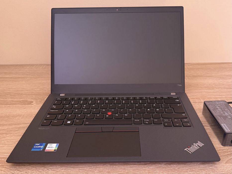 Lenovo Thinkpad T14s Gen2 CA NOU ! i7 16GB Touch ! SiM LTE 4G !