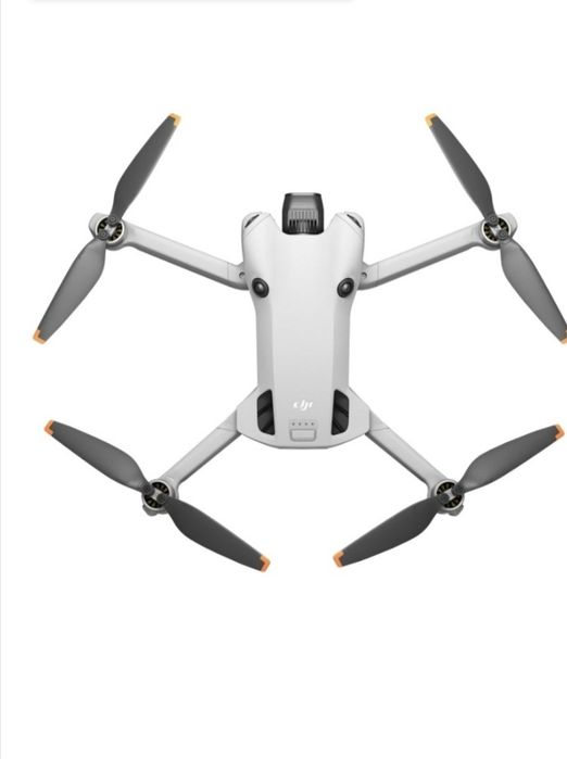Дрон DJI Mini 4 Pro Fly More Combo Plus (DJI RC 2) белый