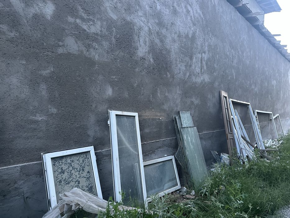 Безрамные пластикове окна