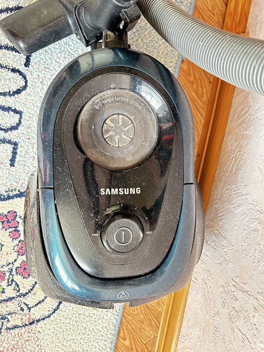 Пылесос 2000 на запчасти samsung
