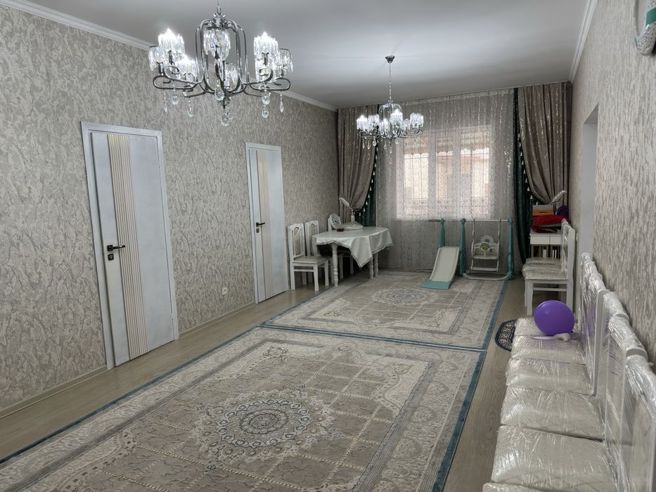 Продам добротный дом в центре Каскелена