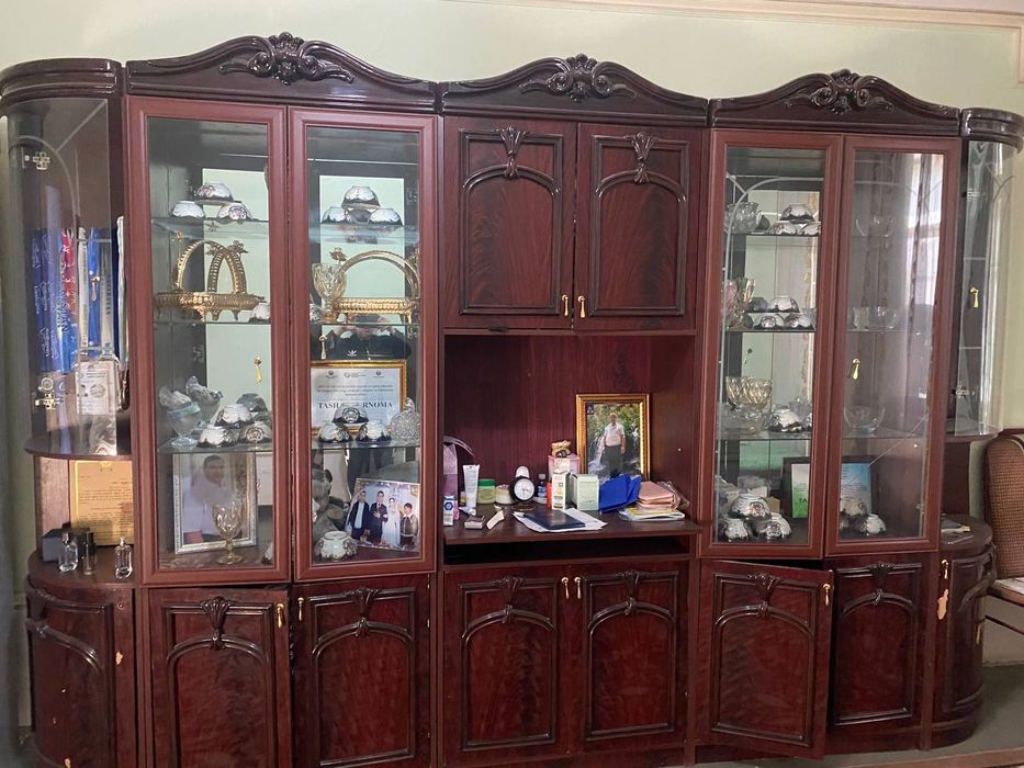 Stenka Shkaf Sotiladi