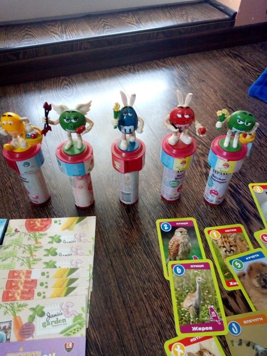 Супергерои, fixeez, пъзели и др. Кауфланд./Пикадили