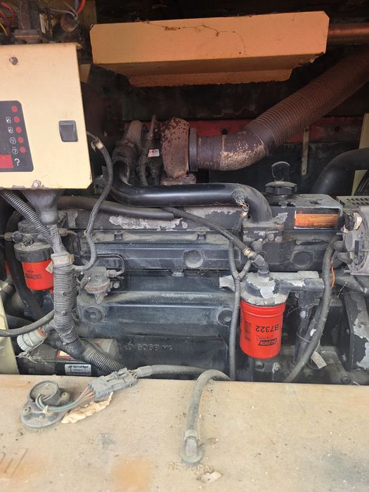 Двигател  John Deere 6068