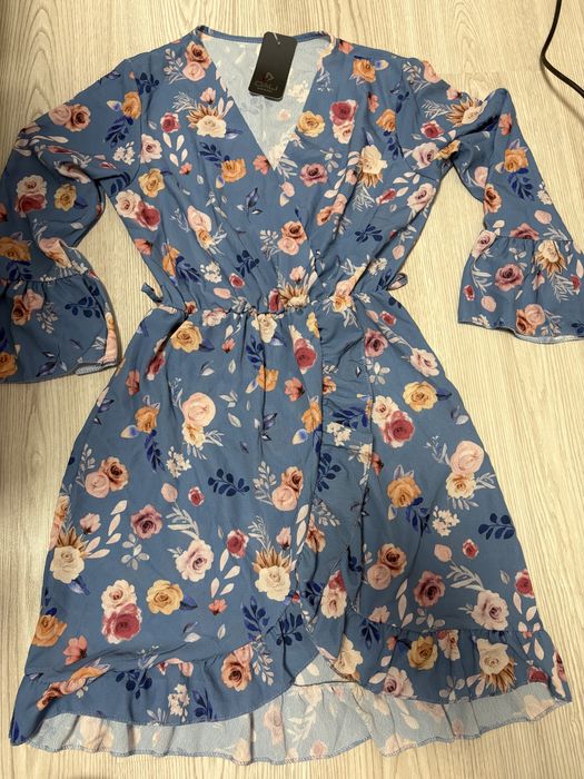 Rochie superba, noua, cu eticheta