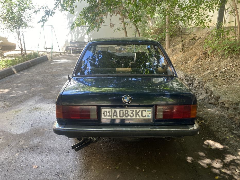Продаетмся бмв е30, мотор м50 б25