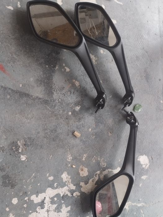 Oglinzi originale Triumph Daytona 675 r model 2012 - 2017