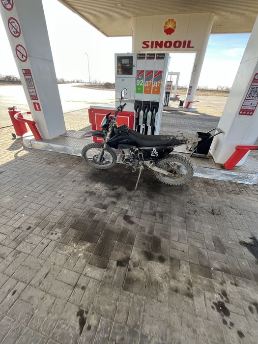 Продам эндуро 250куб