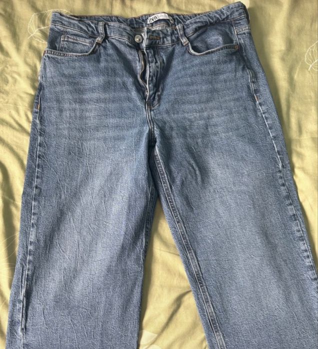 Blugi Zara mom fit