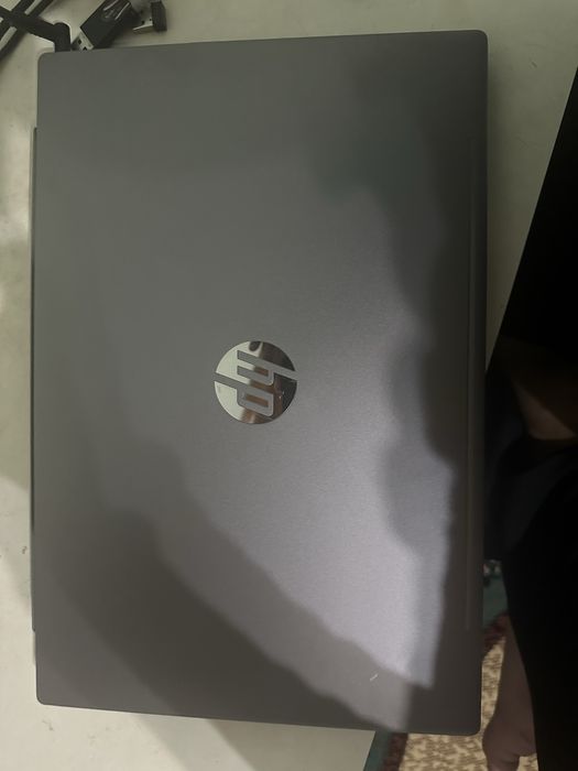 Noutbook HP sotiladi