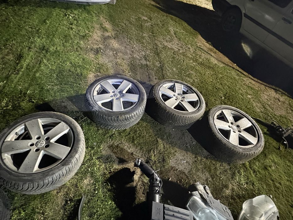 Джанти 17 цола 5 броя с гуми 5х112 57.1