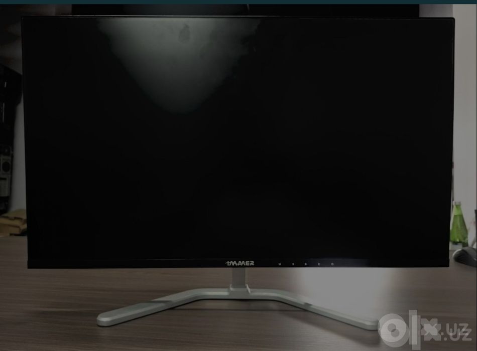Monitor 24 75hz 4ta bor