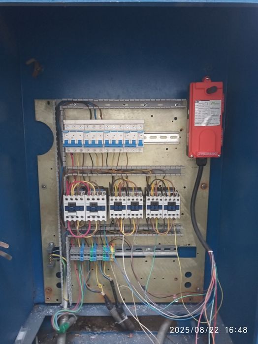 Электро монтаж по оборудованию и электроника