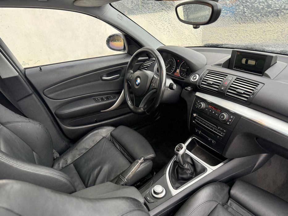 BMW SERIA 1 E87 / 118d / 143cp Distributie/Volanta schimbate