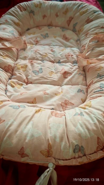 Гнездо за новородено бебе