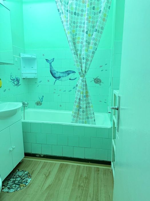 Proprietar vand apartament 3 camere cartier Pajura Metro Jiului