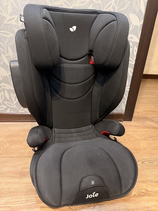 Автокресло Joie Traver