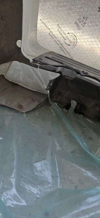 Продам задний бампер оригинал на прадо 150