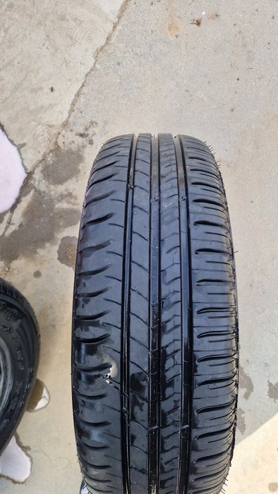 Vând anvelope Michelin