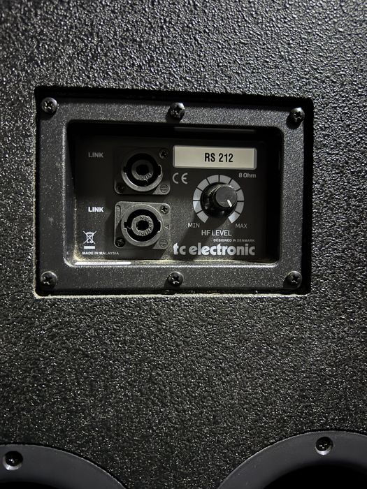 TC Electronics pt chitara bas - combo amp+boxa+case boxa