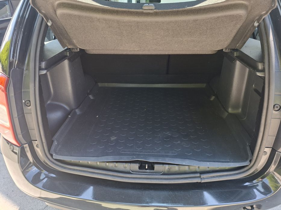 Vând Dacia Duster 4x4, 1.5 DCI , Euro 6 ,2016