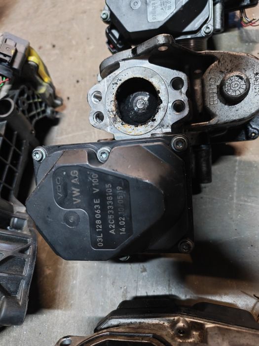 Clapeta  accelerație audi A4 b8 20tdi Caga Cag Caha clapeta admisie audi A4 b8 audi a5 250lei