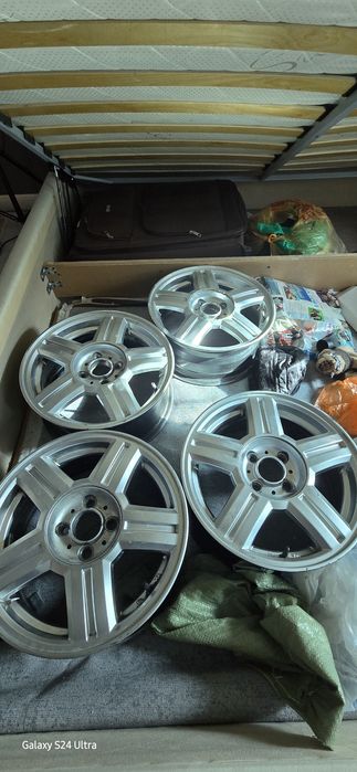 Продам ТОРУСЫ   R15