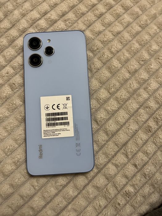 Xiaomi Redmi 12 128GB + 4GB RAM
