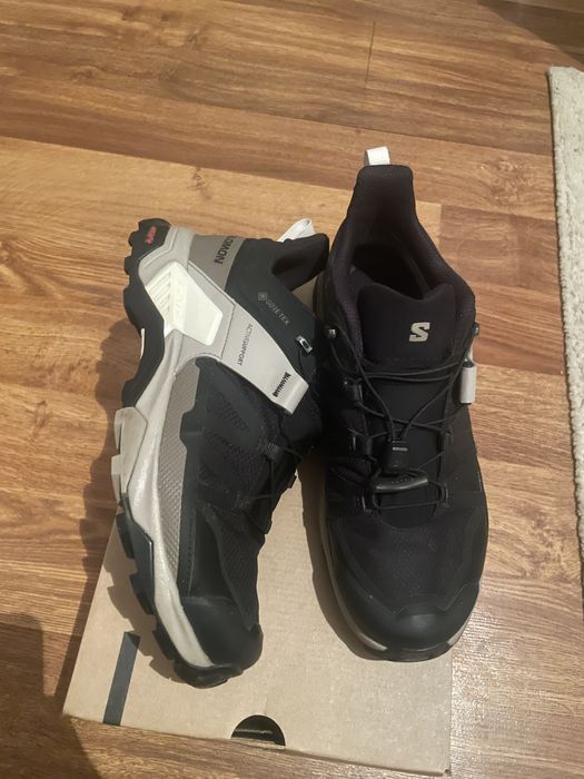 Продам кроссовки Salomon