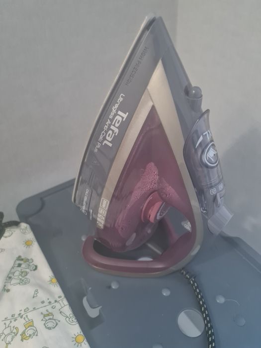 Утюг Tefal производства Франция