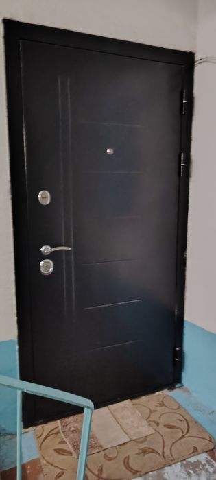 Angren shahrida 4 honali 92 Kv.m+2ta balkon(1,5x5) kvartira sotiladi