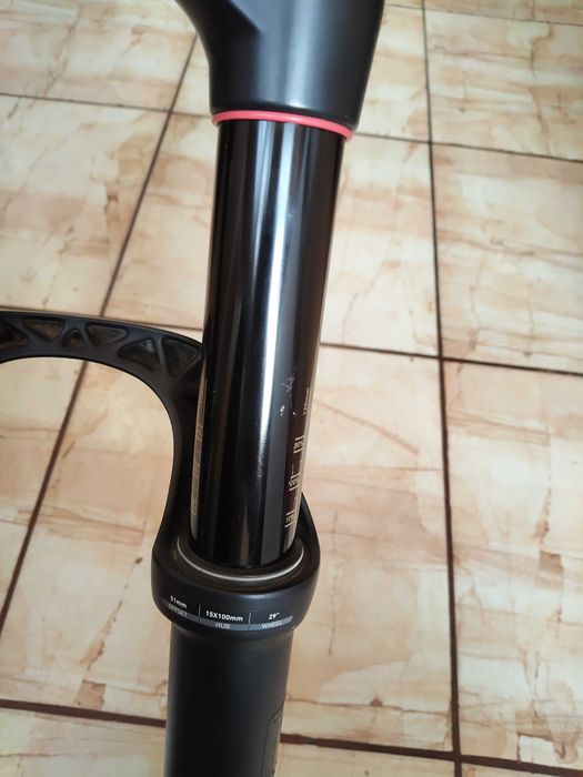 furca Rock Shox Pike manitou skareb