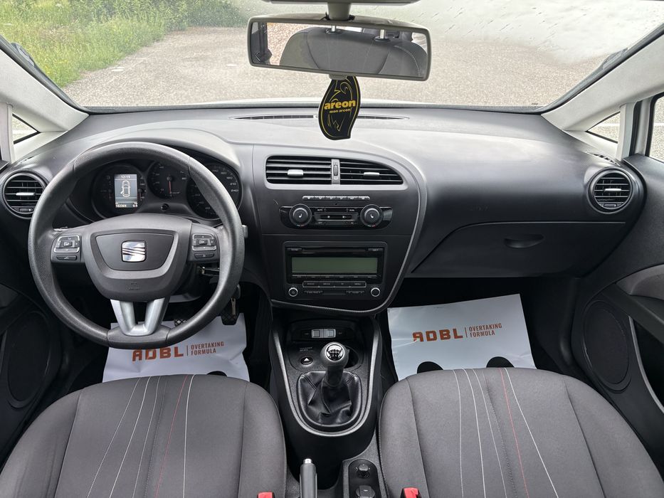 SEAT Leon ~ COPA ~ 2012 ~ 1.2TSI 105CP ~ EURO 5 ~ Adus Recent ~ Stare Buna ~ Pilot ~ Clima ~ Incalzire scaune ~