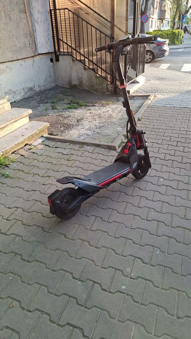 Vand trotineta electrica  Segway cu garantie
