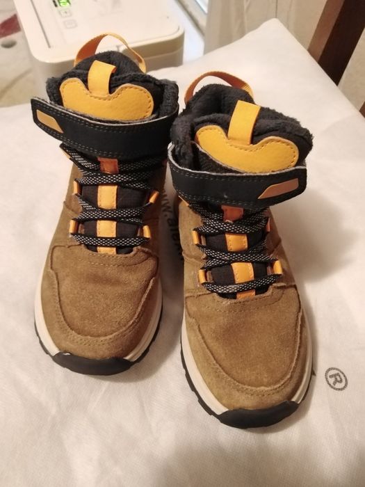 Зимни ботушки и боти, без забележка