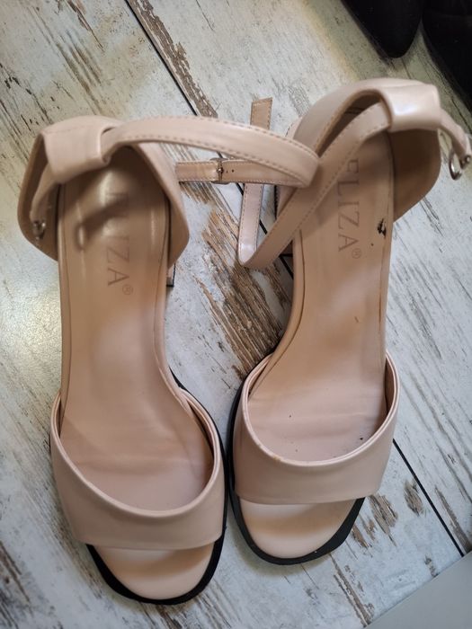 Сандали Elisa nude