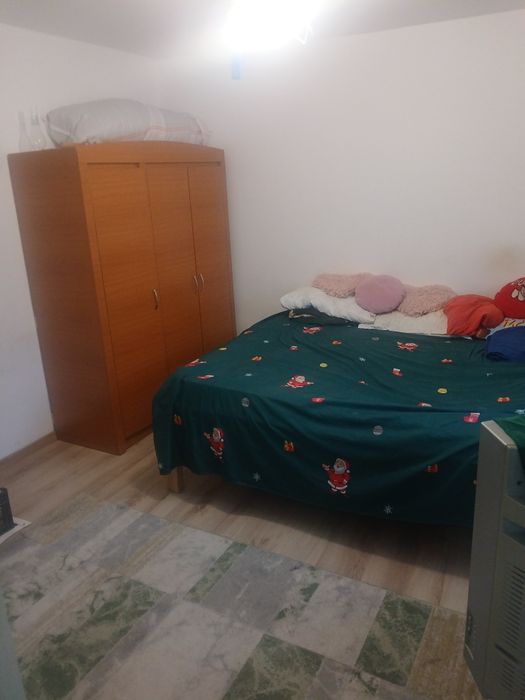 Vînd casă la țară în argeș tel 0733606930