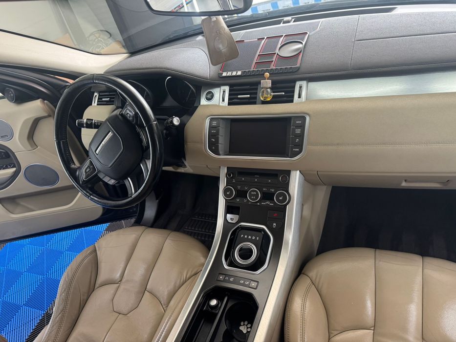 Vand land rover evoque . Variante cu masini electrice.