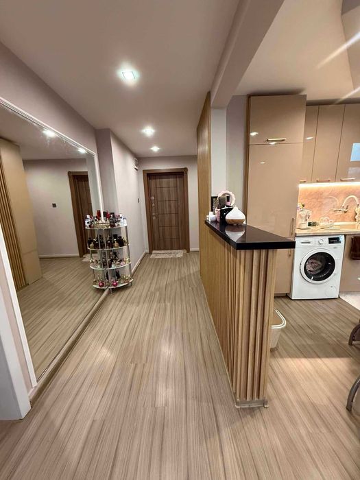 Продава 3 стаен монолитен след ремонт в гр.Казанлък