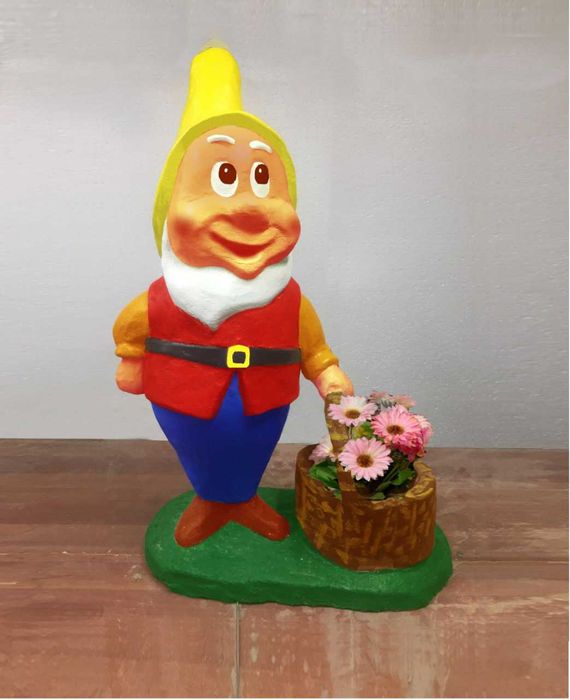 Хайкаллар ясемиз