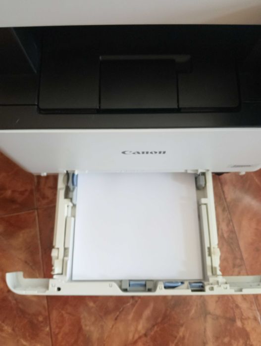 Продавам мултифункционално устройство