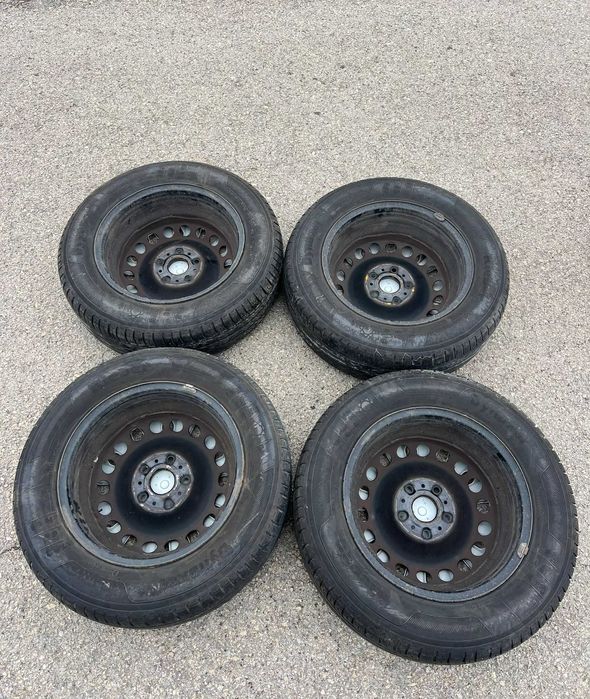 Volkswagen - VAG Комплект Джанти с Гуми 195/65 R15